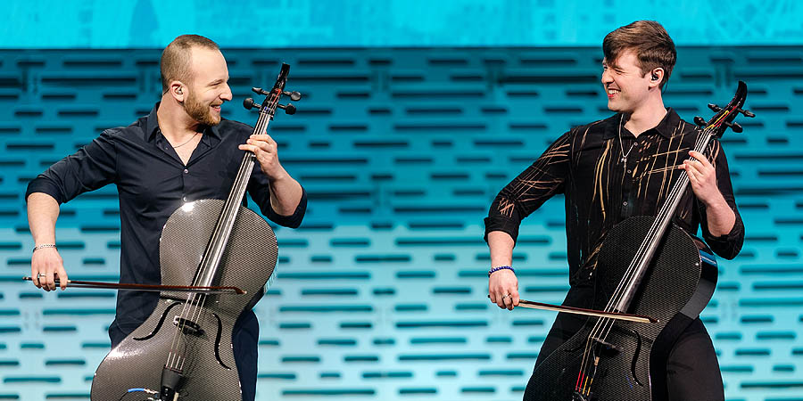 cello duo the Cello Brothers